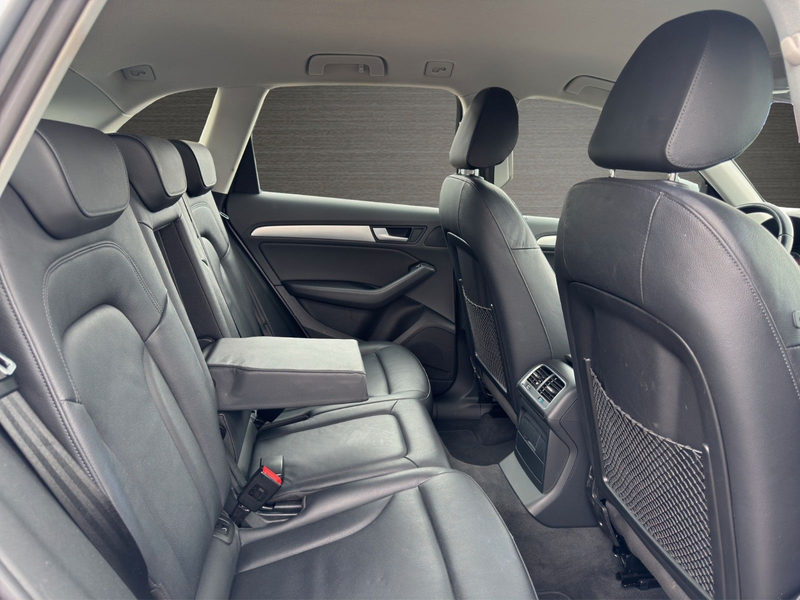 Audi Q5 2.0 TDI Quattro Automatik Xenon Leder SHZ PDC — photo 12