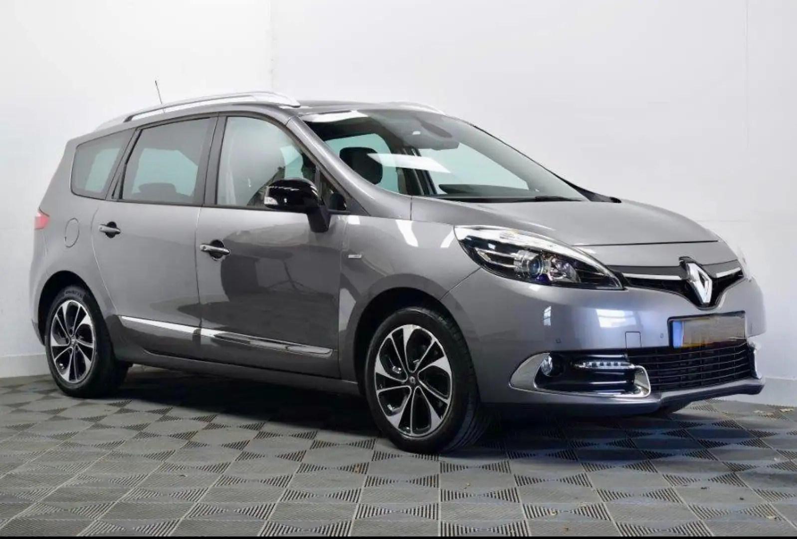 Renault Grand Scenic XMOD 1.5dCi Bose EDC Gris - 1