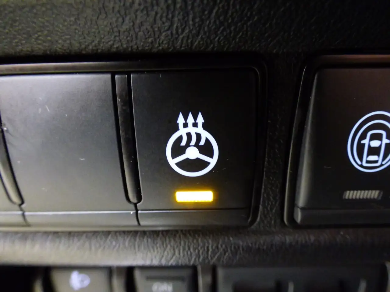 Infiniti QX80 снимка Infiniti QX80