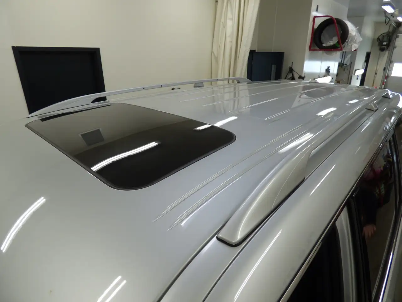 Infiniti QX80 снимка Infiniti QX80