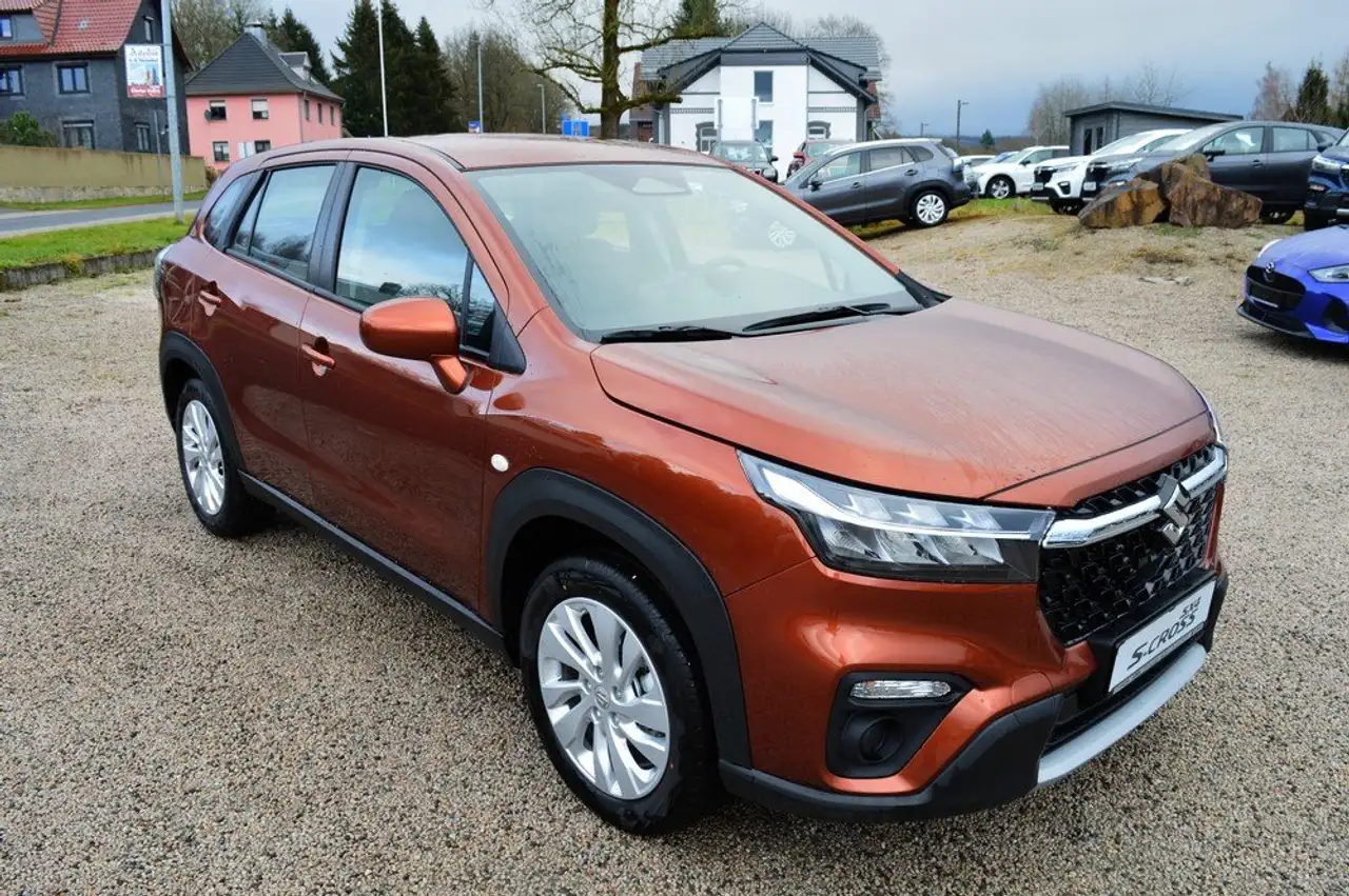 Suzuki S-Cross 1.4 Boosterjet Hybrid Edition *Navi+LED* 4