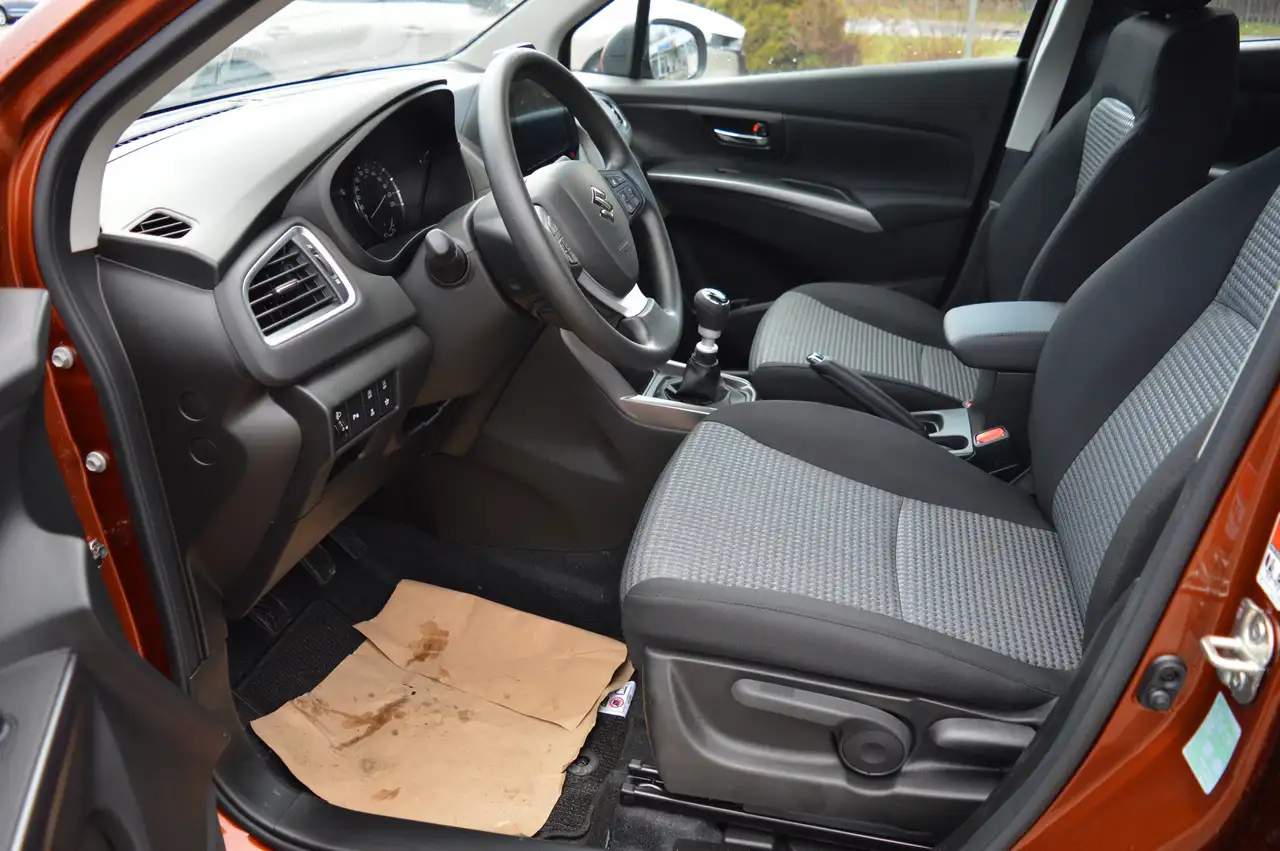 Suzuki S-Cross 1.4 Boosterjet Hybrid Edition *Navi+LED* 12