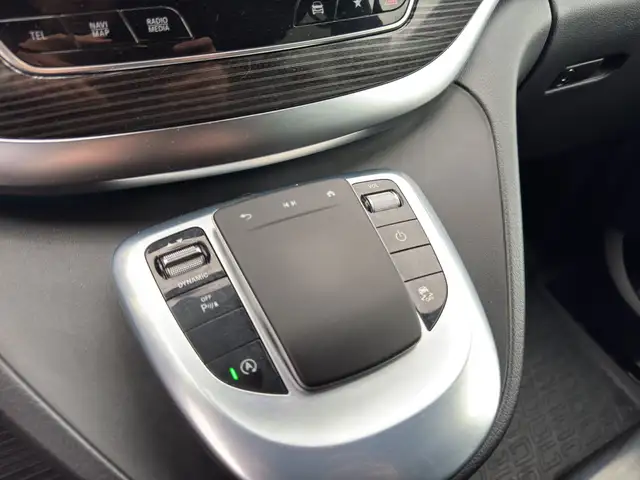 Mercedes-Benz V 250 d 4MATIC AVANTGARDE Lang AMG LED PTS Klima Ansicht 13