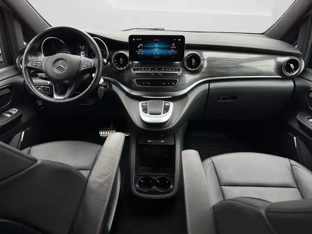 Mercedes-Benz V 250 d 4MATIC AVANTGARDE Lang AMG LED PTS Klima Ansicht 18