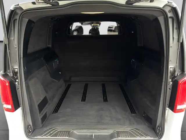 Mercedes-Benz V 250 d 4MATIC AVANTGARDE Lang AMG LED PTS Klima Ansicht 22