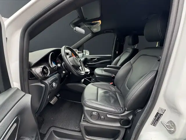 Mercedes-Benz V 250 d 4MATIC AVANTGARDE Lang AMG LED PTS Klima Ansicht 8