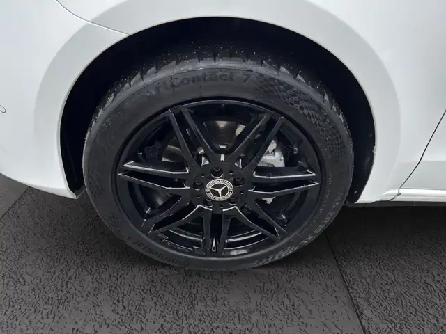 Mercedes-Benz V 250 d 4MATIC AVANTGARDE Lang AMG LED PTS Klima Ansicht 23