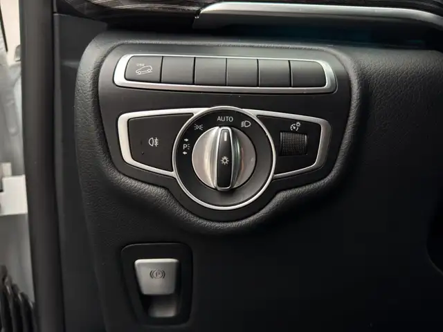 Mercedes-Benz V 250 d 4MATIC AVANTGARDE Lang AMG LED PTS Klima Ansicht 16