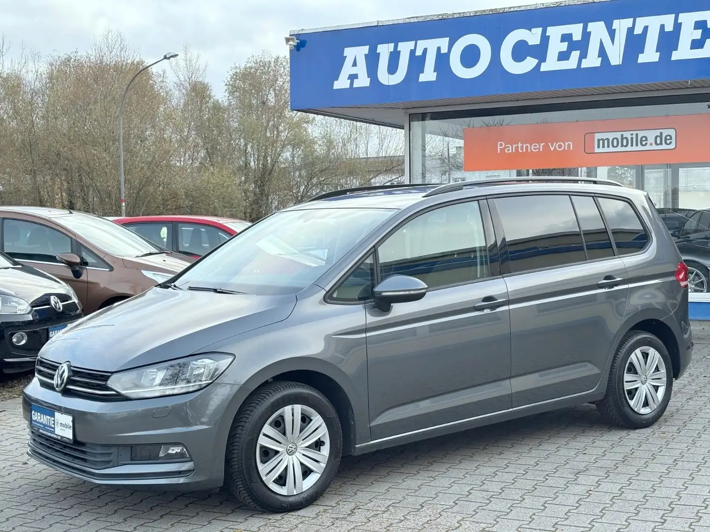 Volkswagen Touran Trendline Business Paket Navi Grigio - 1