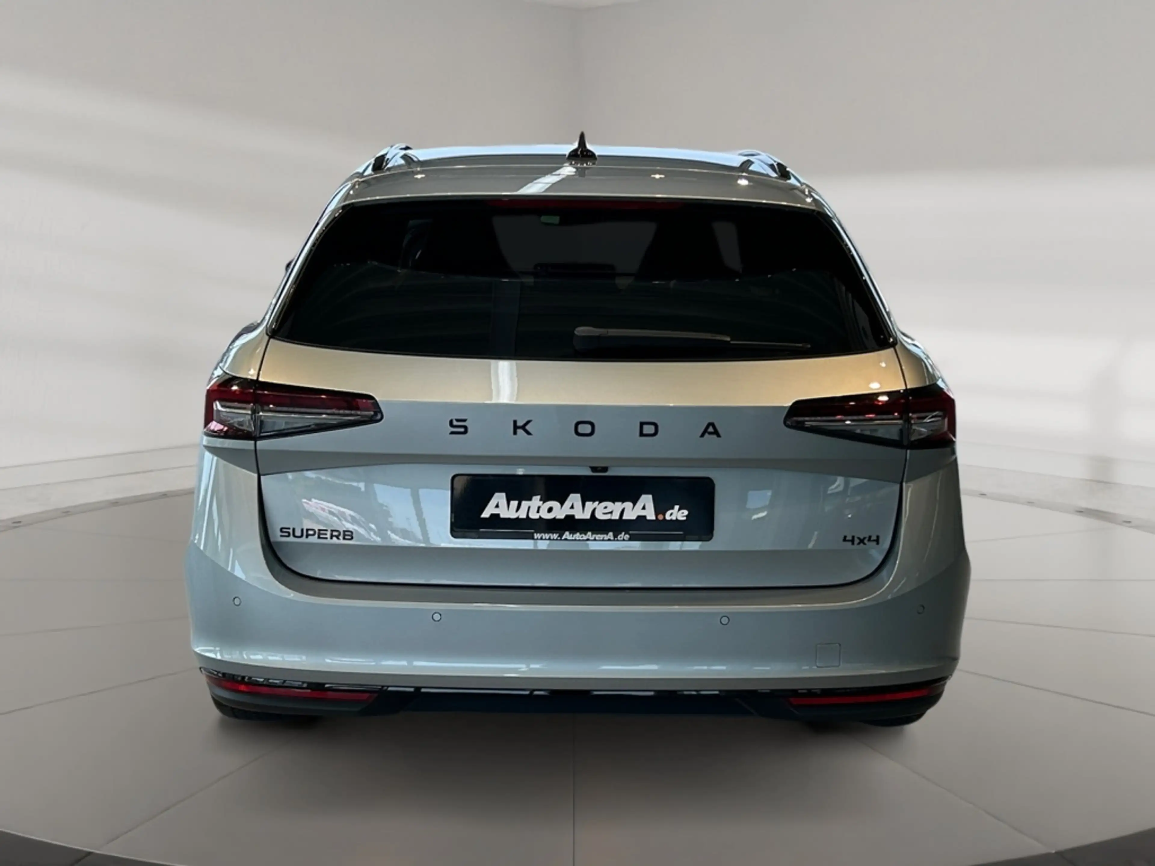 Skoda Superb 2.0 TDI Sportline Carbon+Fahrassist+AHK — photo 5