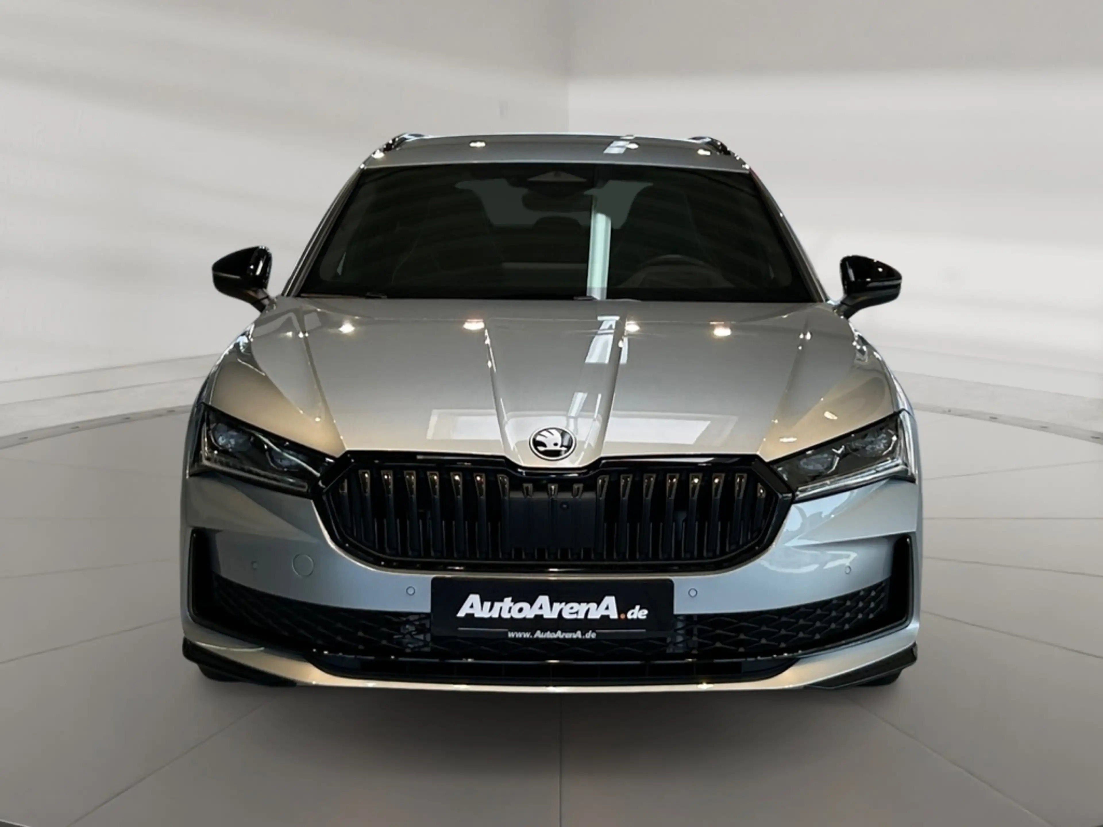 Skoda Superb 2.0 TDI Sportline Carbon+Fahrassist+AHK — photo 6