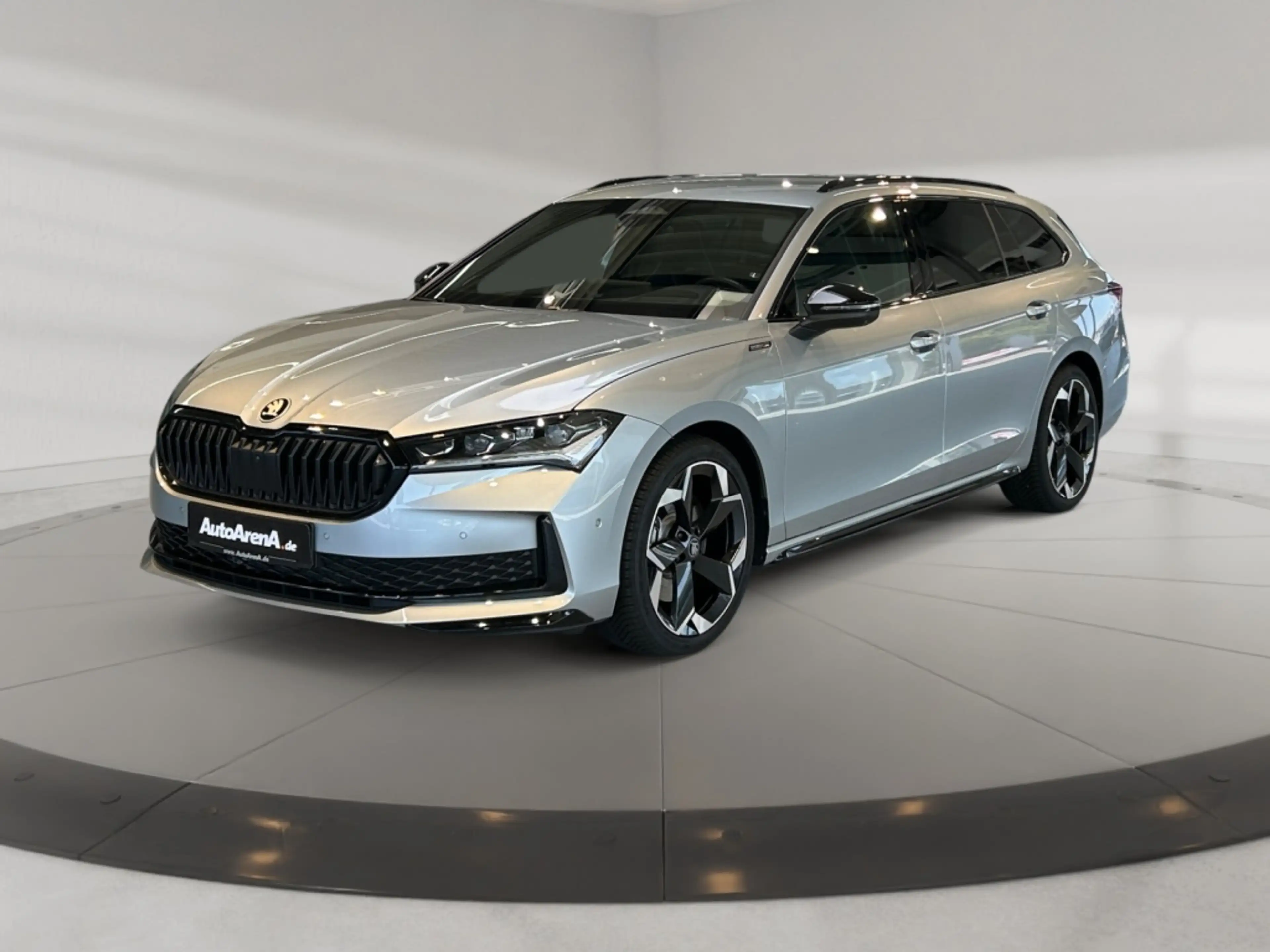 Skoda Superb 2.0 TDI Sportline Carbon+Fahrassist+AHK — photo 2