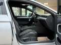 Volkswagen Passat 2.0 TDi R-LINE DSG - CAM360° - KEYLESS - DISTRO Grau - thumbnail 12
