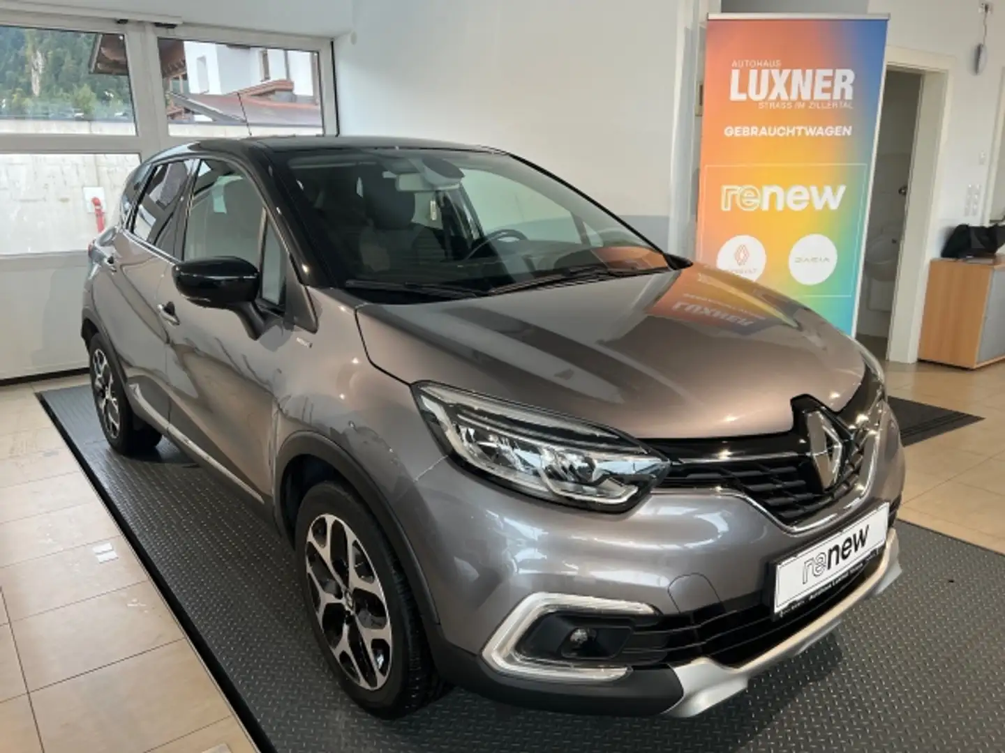 Renault Captur Captur4AustriaTCE90 Grau - 1