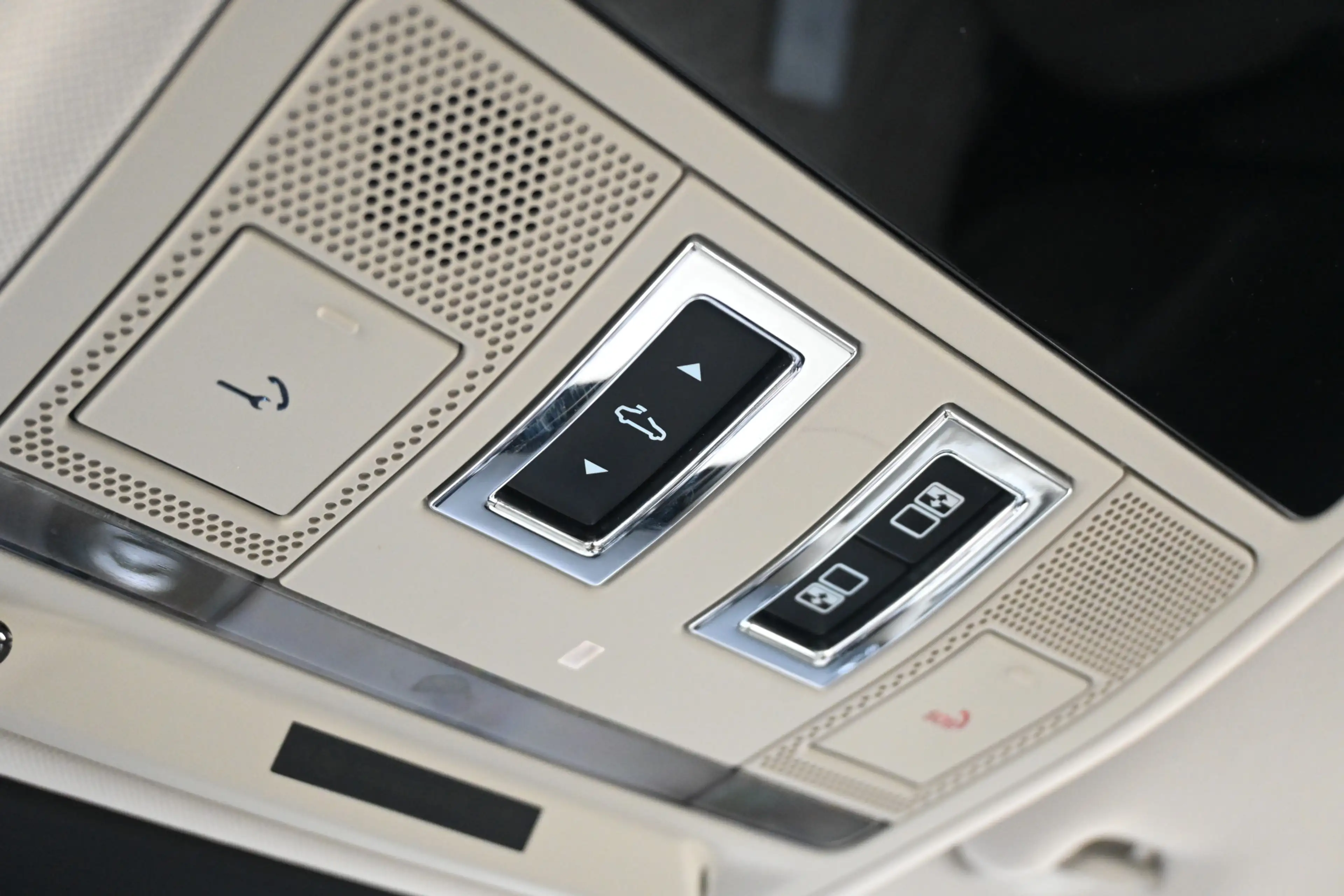 Jaguar XJ 3.0 D 50 — photo 24