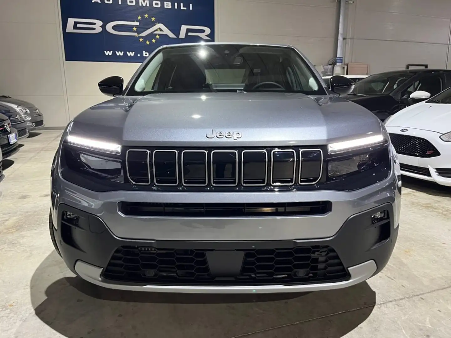 Jeep Avenger 1.2 T 110CV MHEV Summit CarPLAY/FullLED/TELEC+PARK Grigio - 2