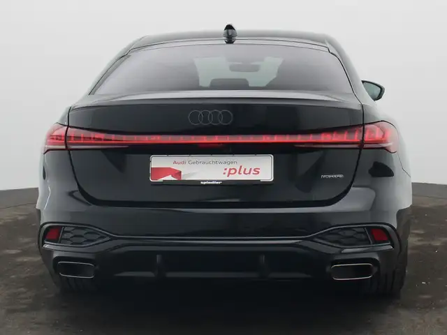 Audi A5 view 6