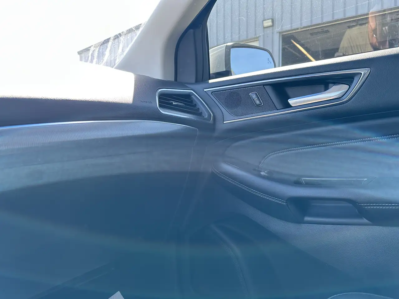 Ford Edge photo Ford Edge