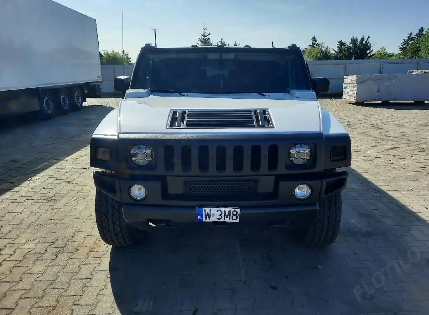 HUMMER H2 6.0i V8 LIMO - 1