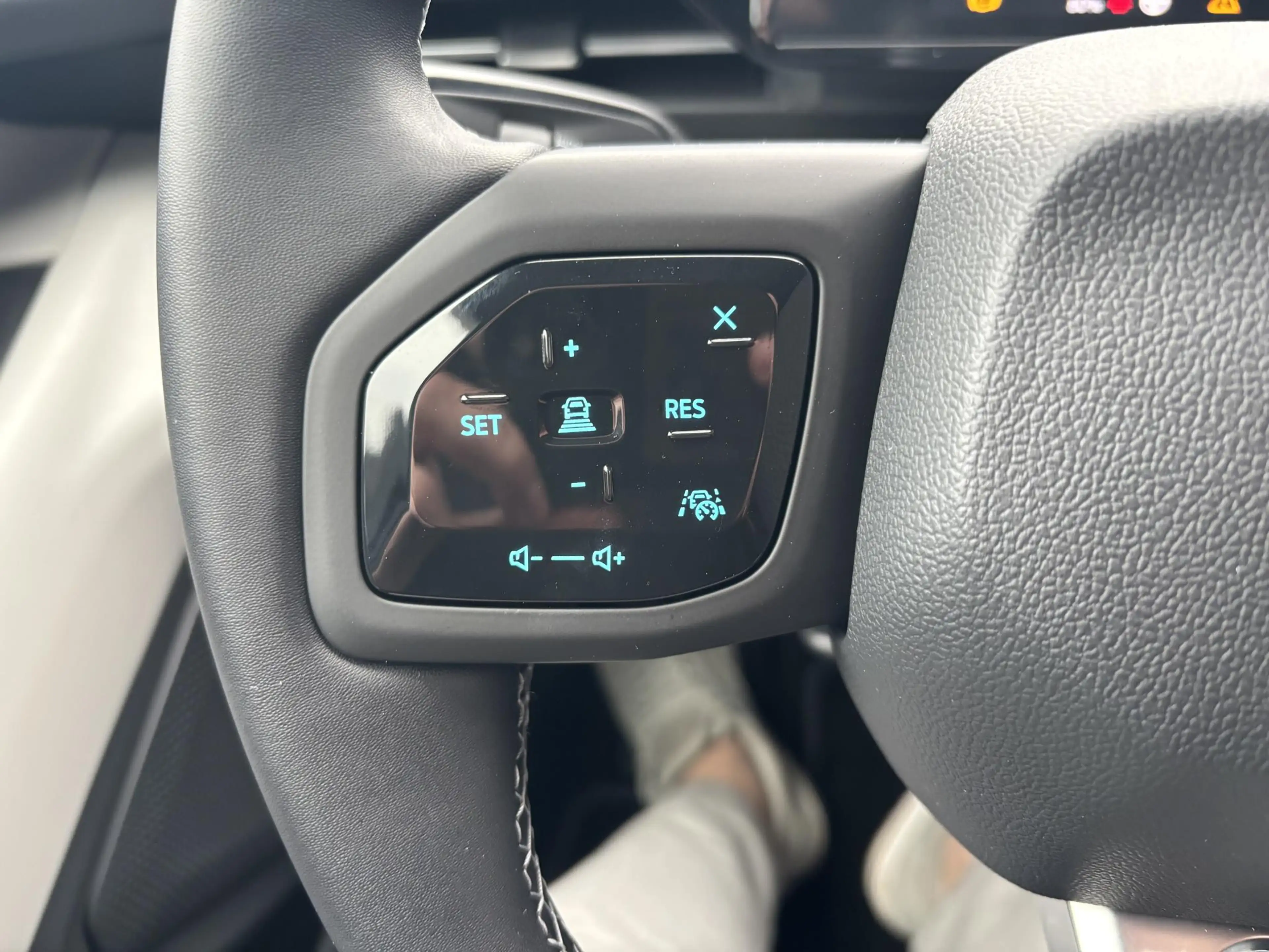 Ford Capri Extended Range RWD 77 kWh | Driver Assistance Pack — photo 12