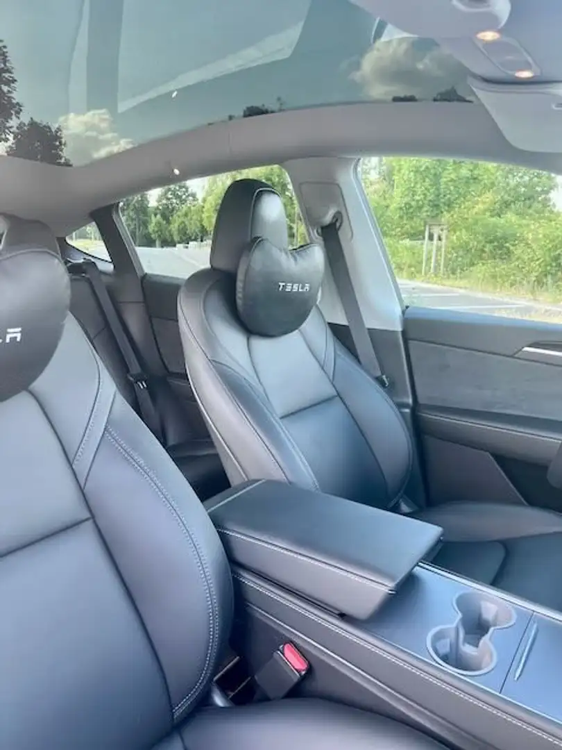 Tesla Model Y Model Y Long Range Dual Motor AWD Weiß - 2