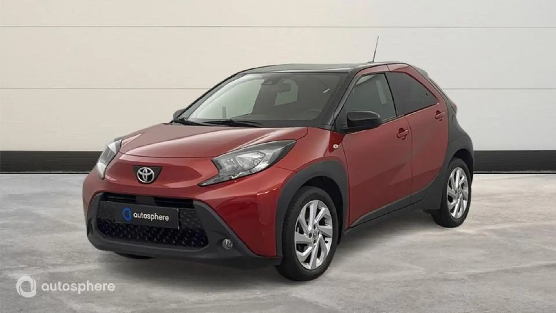 Toyota Aygo X 1.0 VVT-i 72ch Design - 1