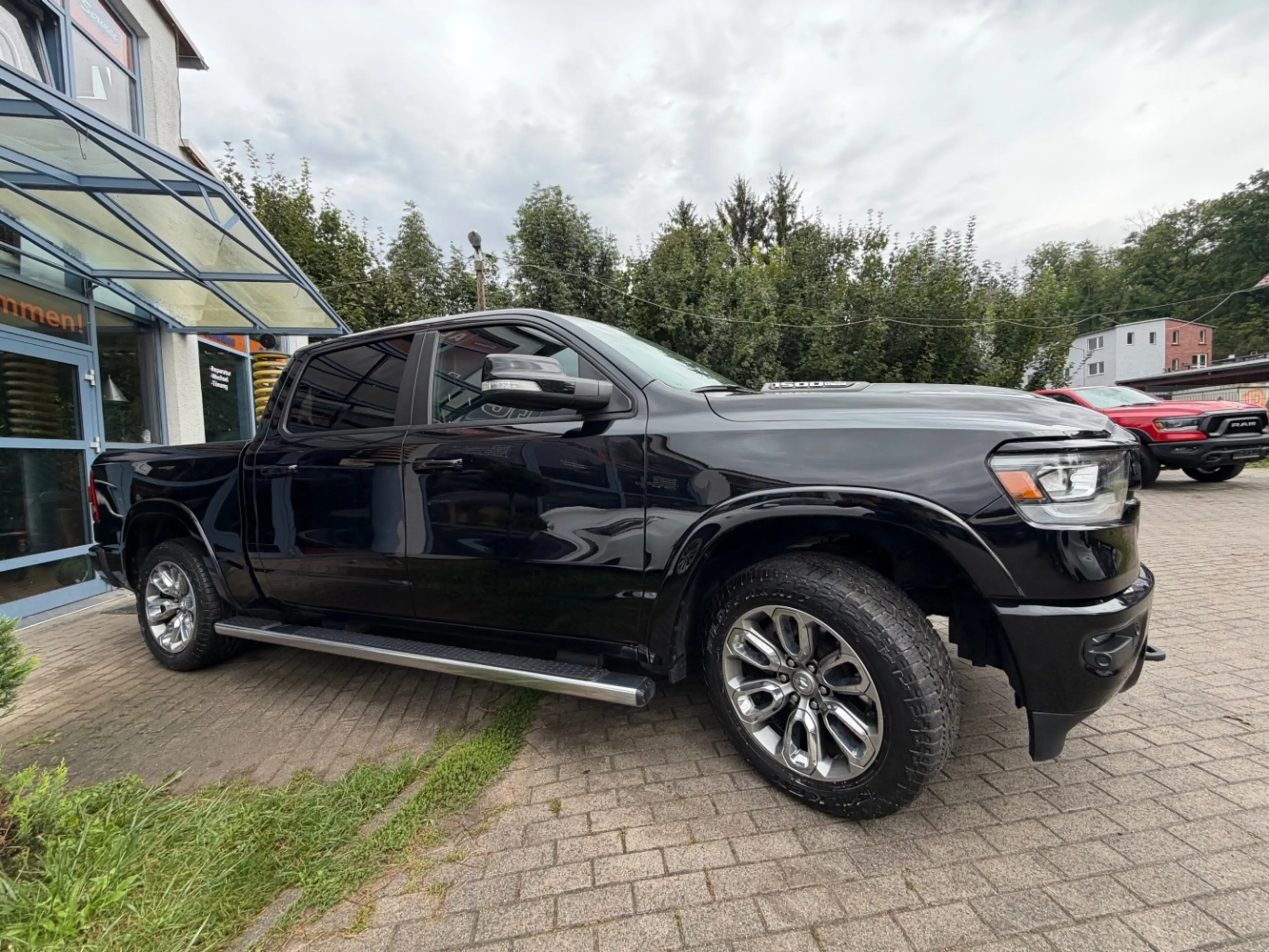 Dodge RAM 1500 5,7 HEMI LARAMIE Unfallfrei LPG — photo 7