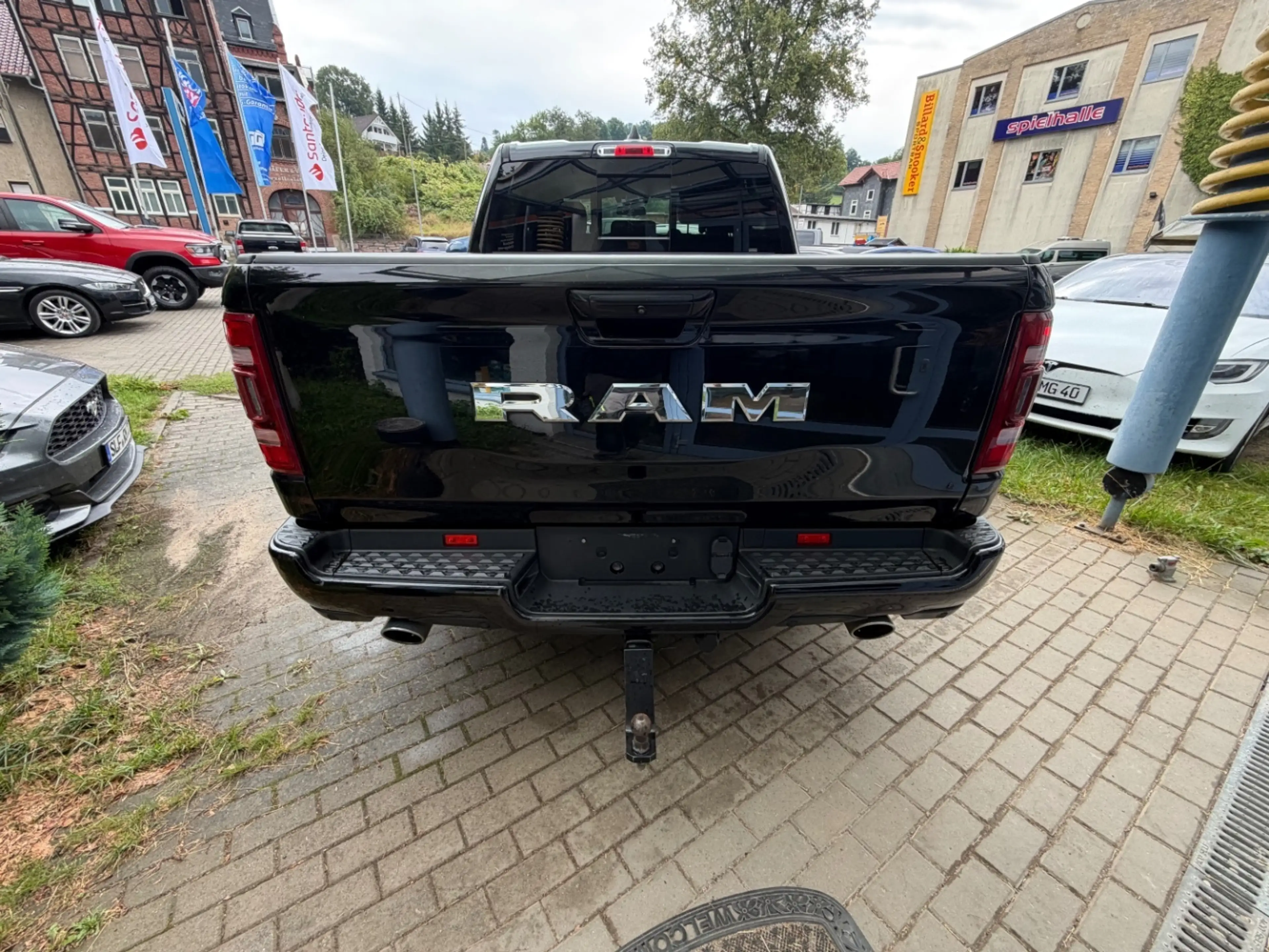 Dodge RAM 1500 5,7 HEMI LARAMIE Unfallfrei LPG — photo 4