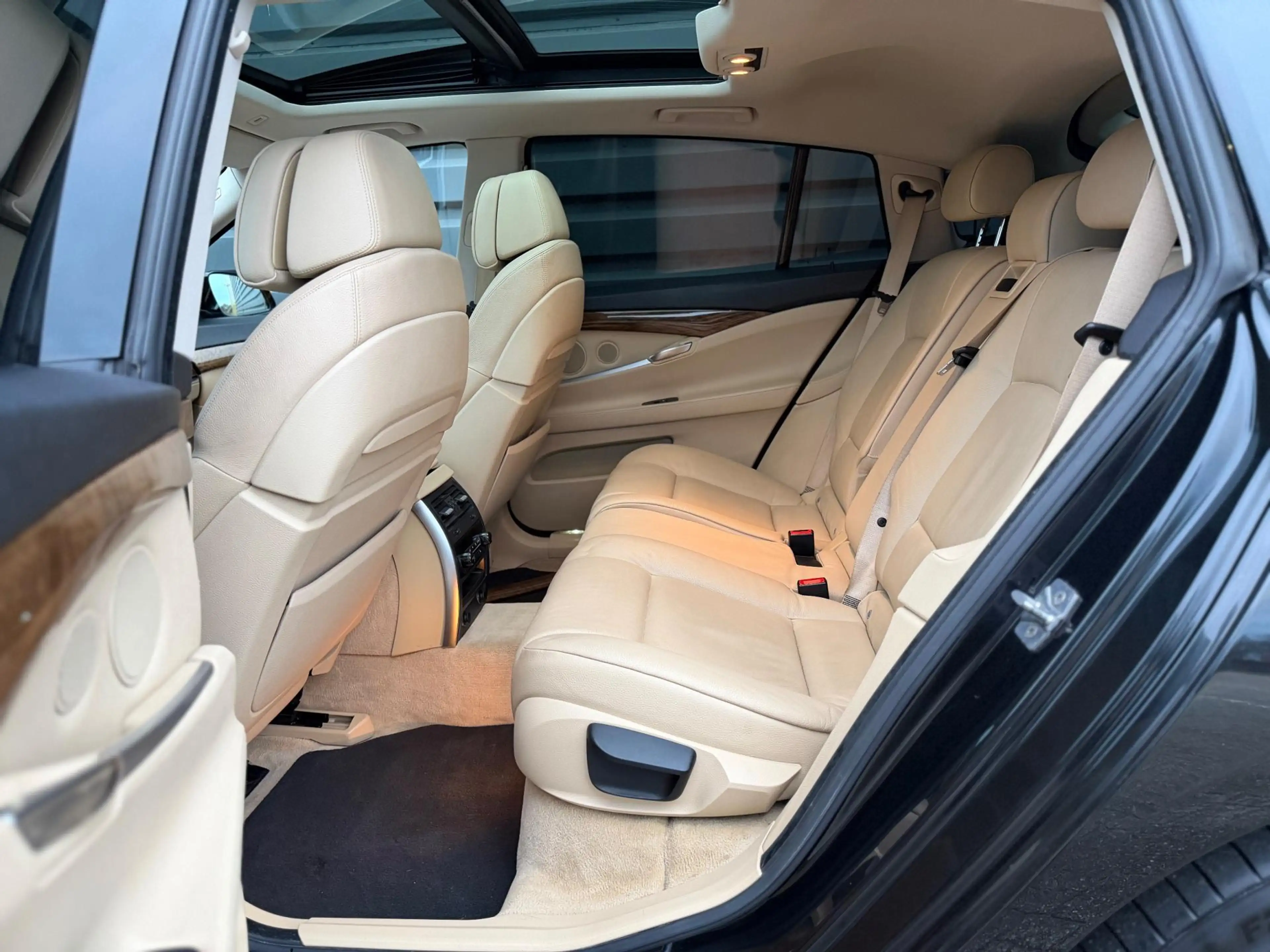 BMW 535 5-serie GT 535i Gran Turismo Executive pano, Camer — photo 4