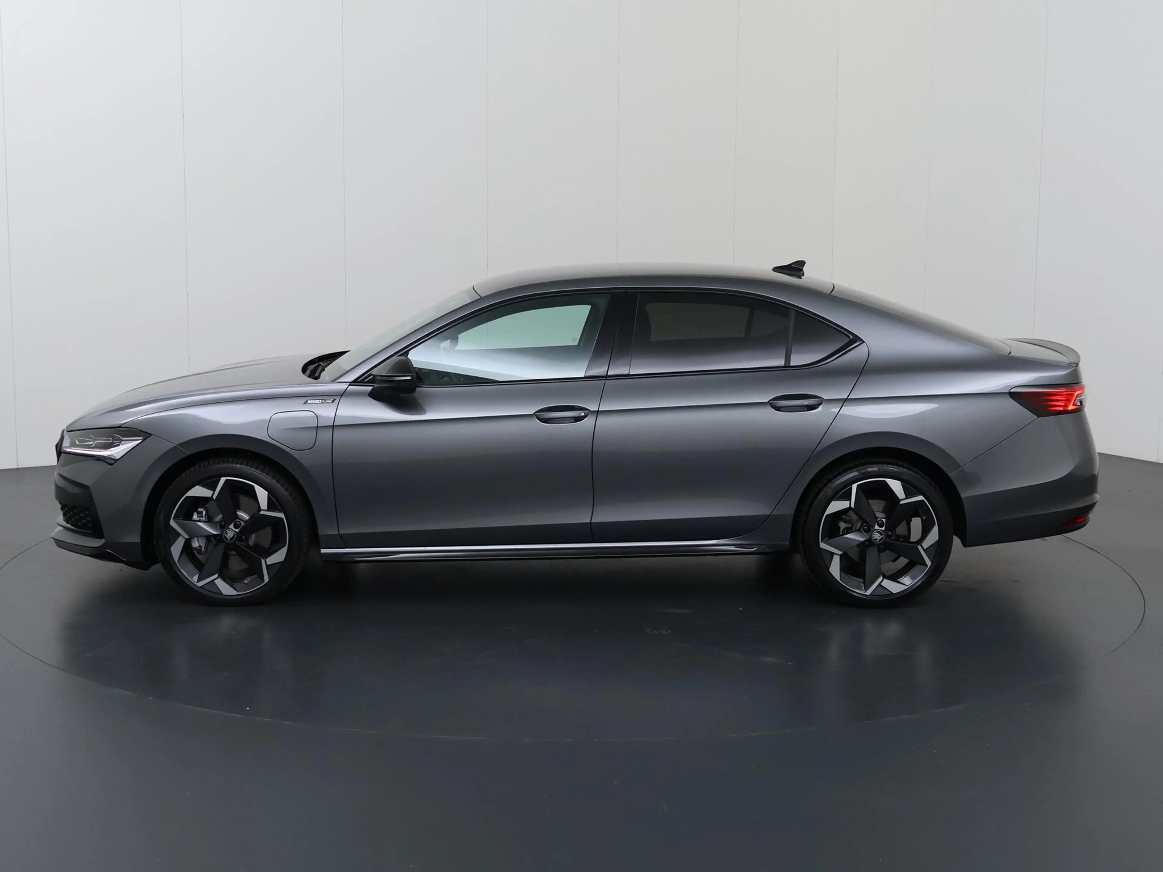 Skoda Superb 1.5 TSI PHEV Sportline Business | Adaptieve Cruise — photo 5