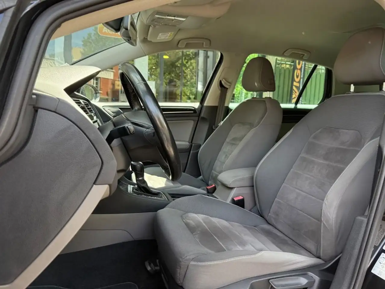 Volkswagen Golf Standard Model — photo 5
