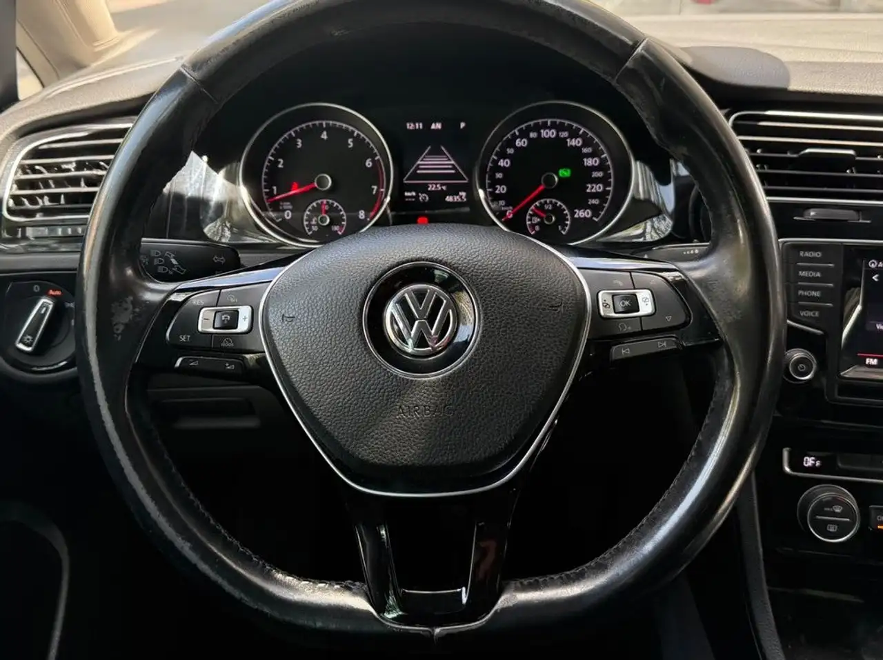 Volkswagen Golf Standard Model — photo 4