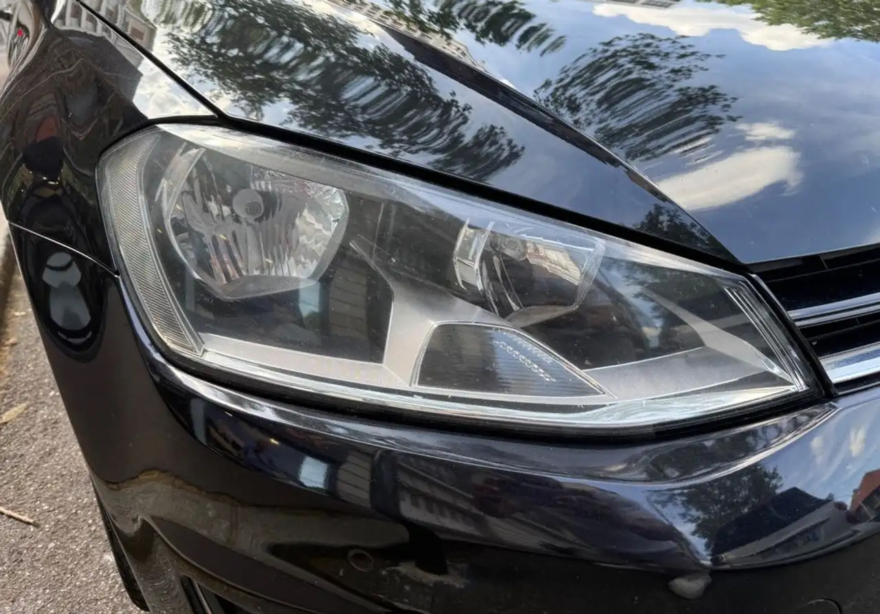 Volkswagen Golf Standard Model — photo 13