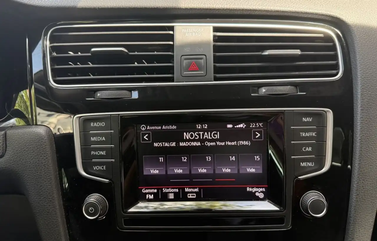 Volkswagen Golf Standard Model — photo 9