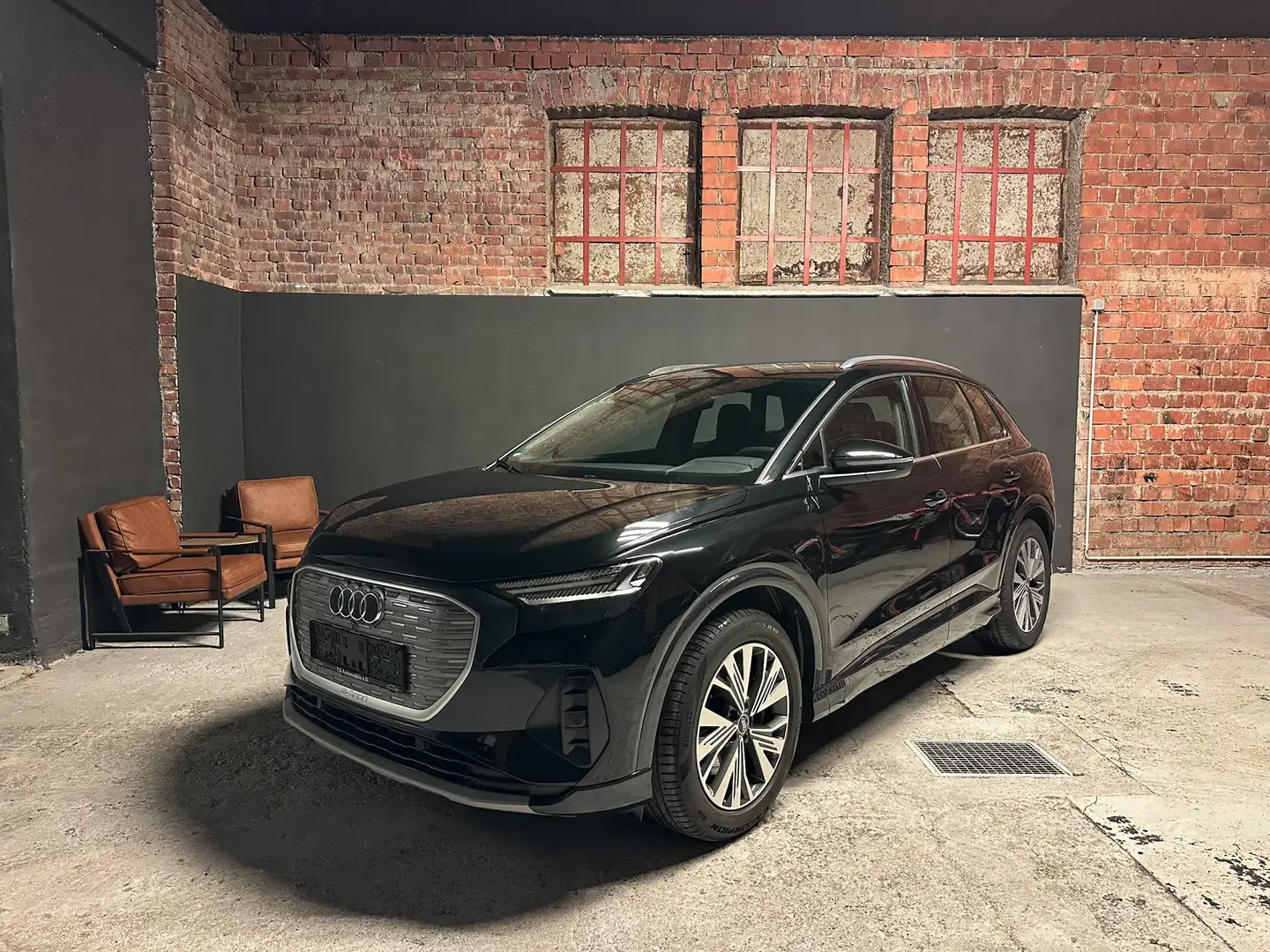 Audi Q4 e-tron Advanced 82kWh/MATRIX LED/ SPORT/ NAVI+/SoH 94% Schwarz - 1
