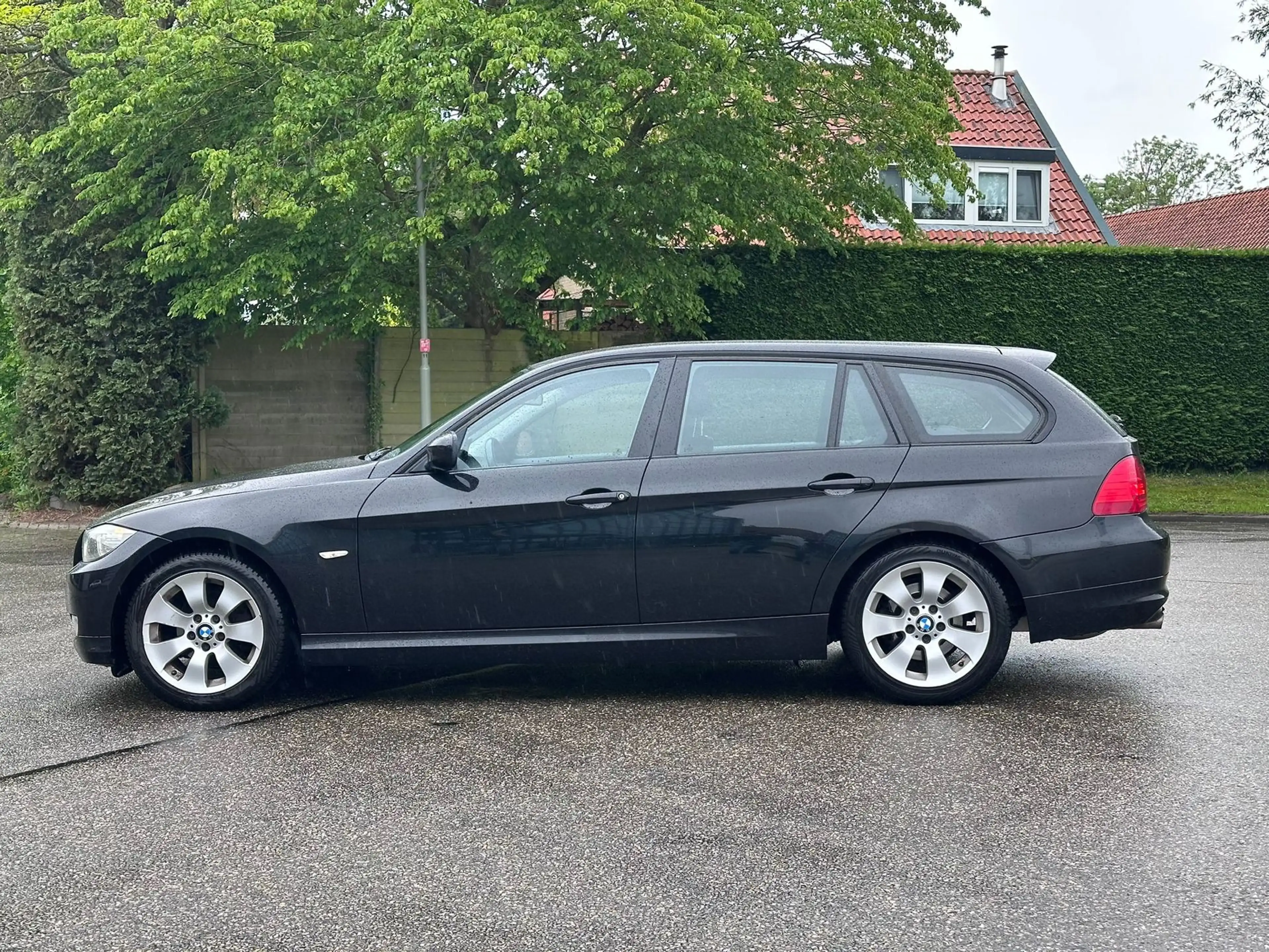 BMW 318 3-serie Touring 318i Luxury Line Cruise*Xenon*Clim — photo 2