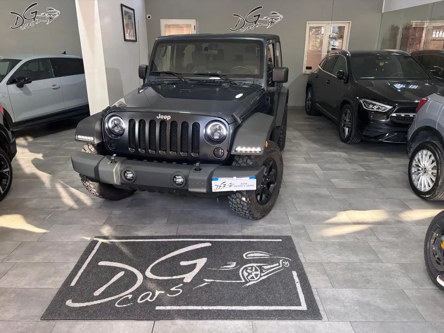 Jeep Wrangler 3.8 SAHARA JK WILLYS Grigio - 1