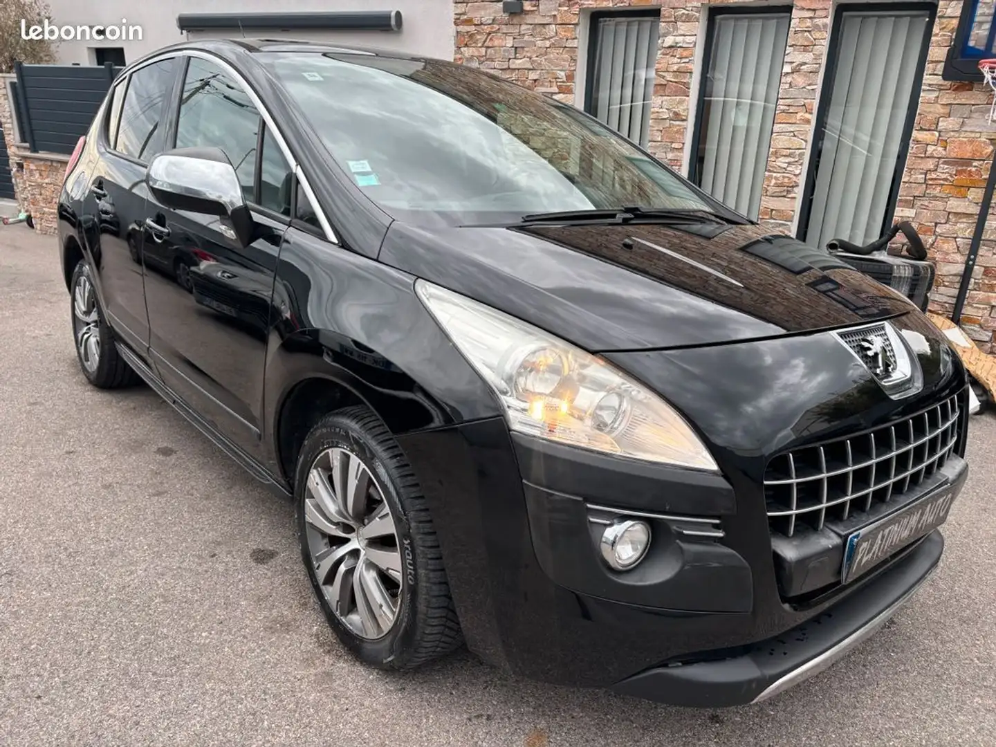 Peugeot 3008 1.6 HDI 112 Fap Premium Negro - 1