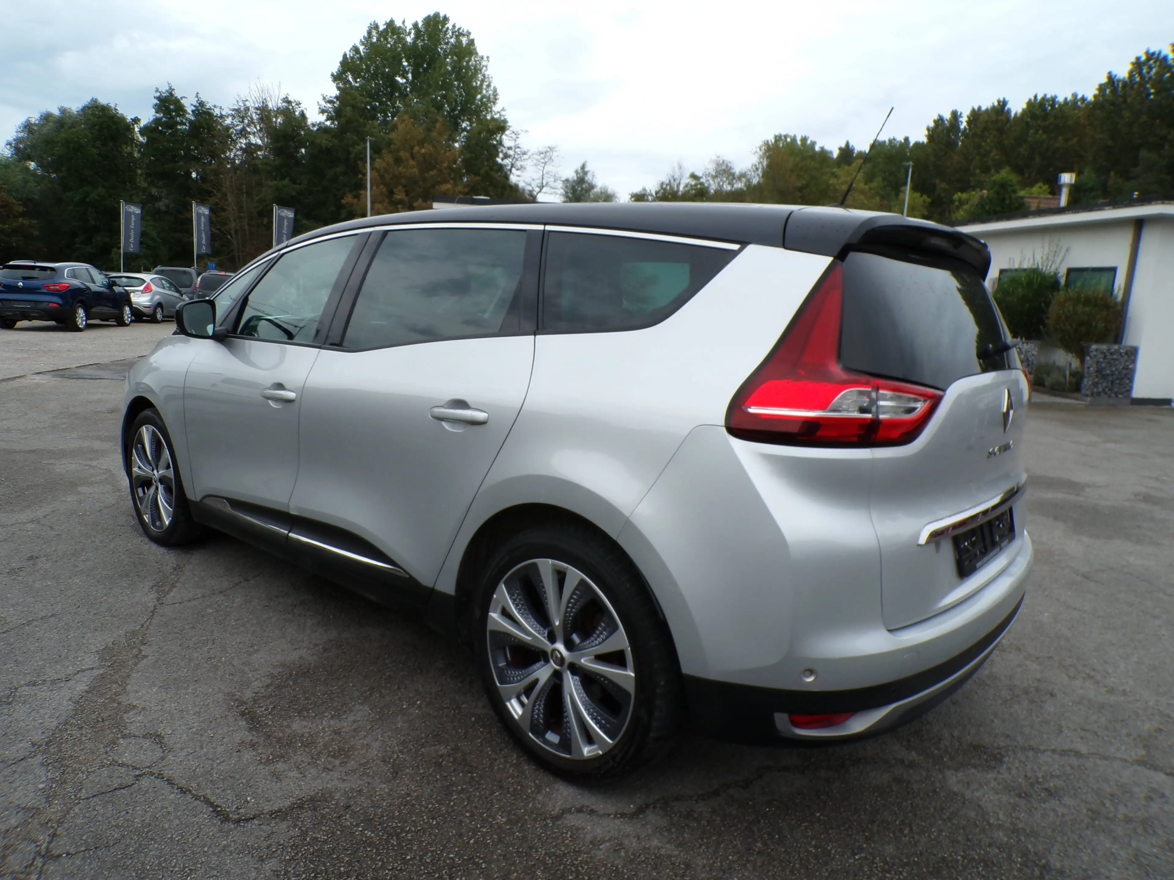 Renault Grand Scenic Grand Scénic 1.33 TCe Navi/Camera/7-Zitplaatsen/Garantie/161.000km — photo 4