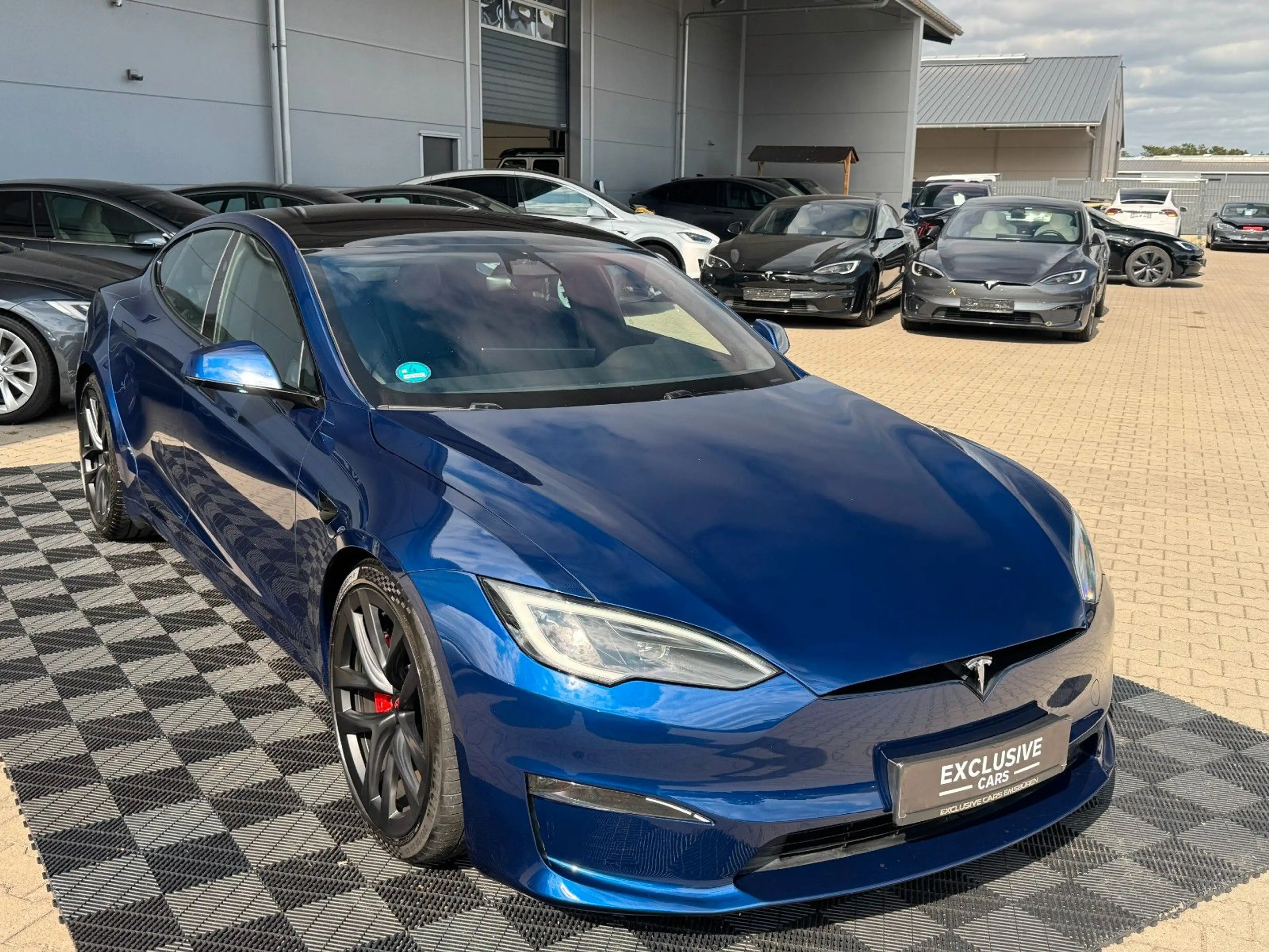 Tesla Model S MODEL S PLAID | MATRIX LED | YOKE | FSD4 | VAT | — photo 12