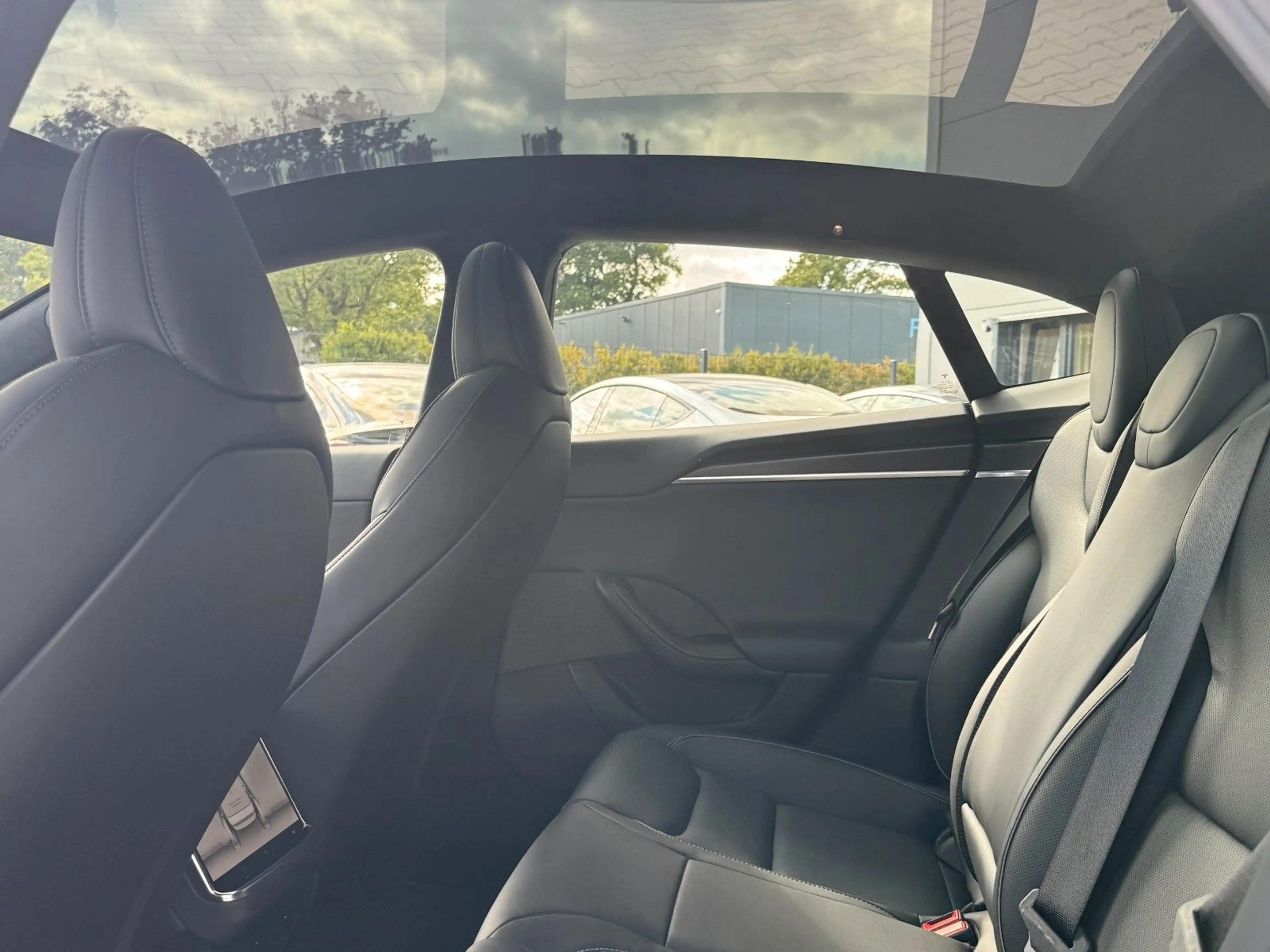 Tesla Model S MODEL S PLAID | MATRIX LED | YOKE | FSD4 | VAT | — photo 15