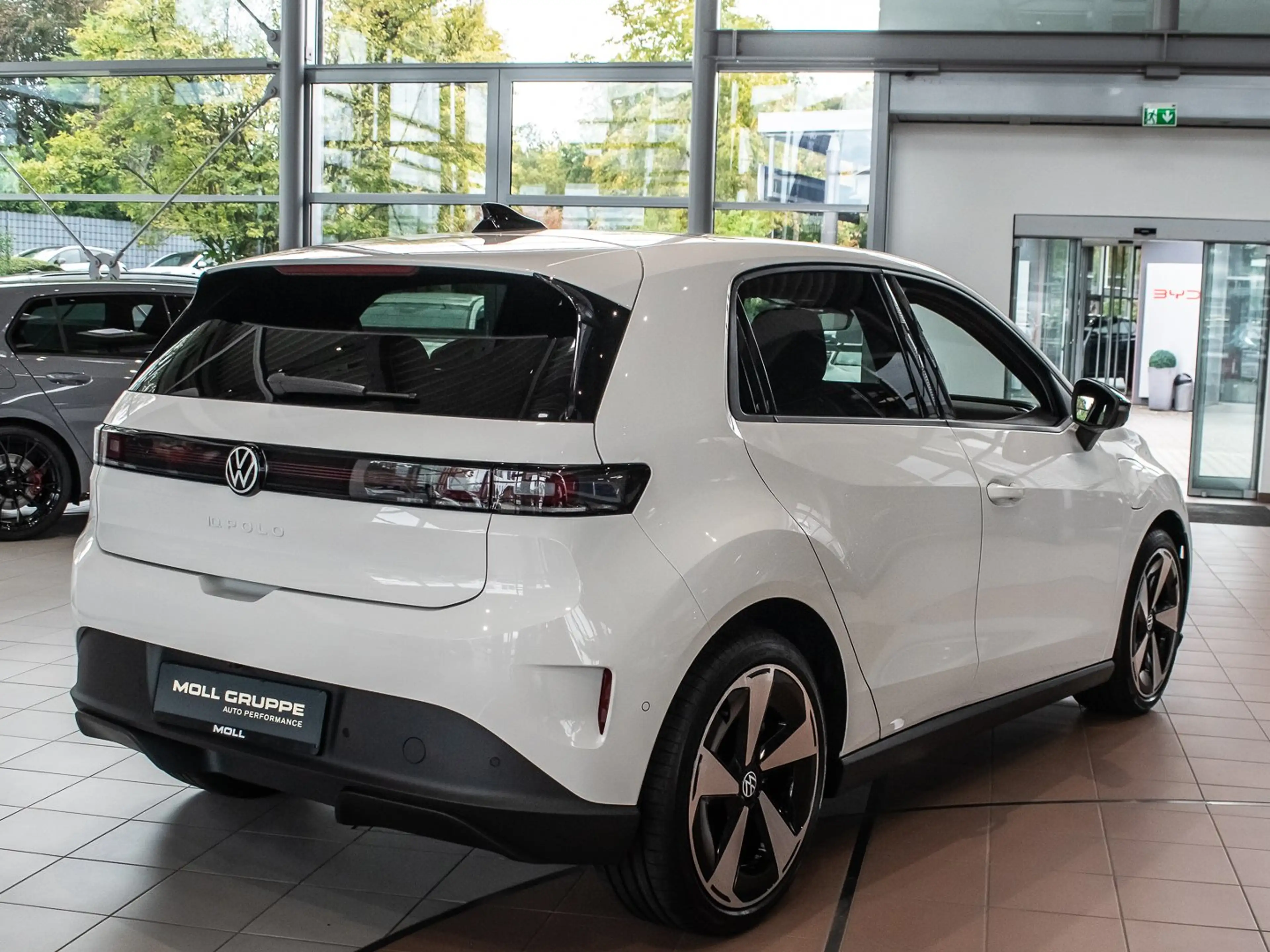 Volkswagen ID. Polo Style 52 kWh 1-Gang-Automatik 360/LED/SD — photo 3
