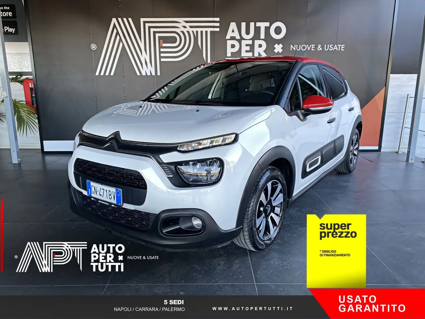 Citroen C3 C3 1.2 puretech Shine s&s 83cv neopatentati Wit - 1