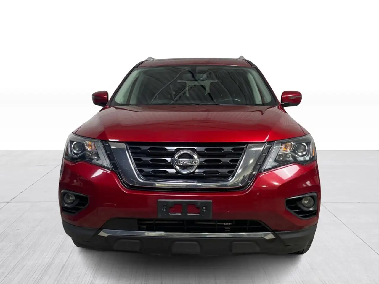 Nissan Pathfinder снимка Nissan Pathfinder