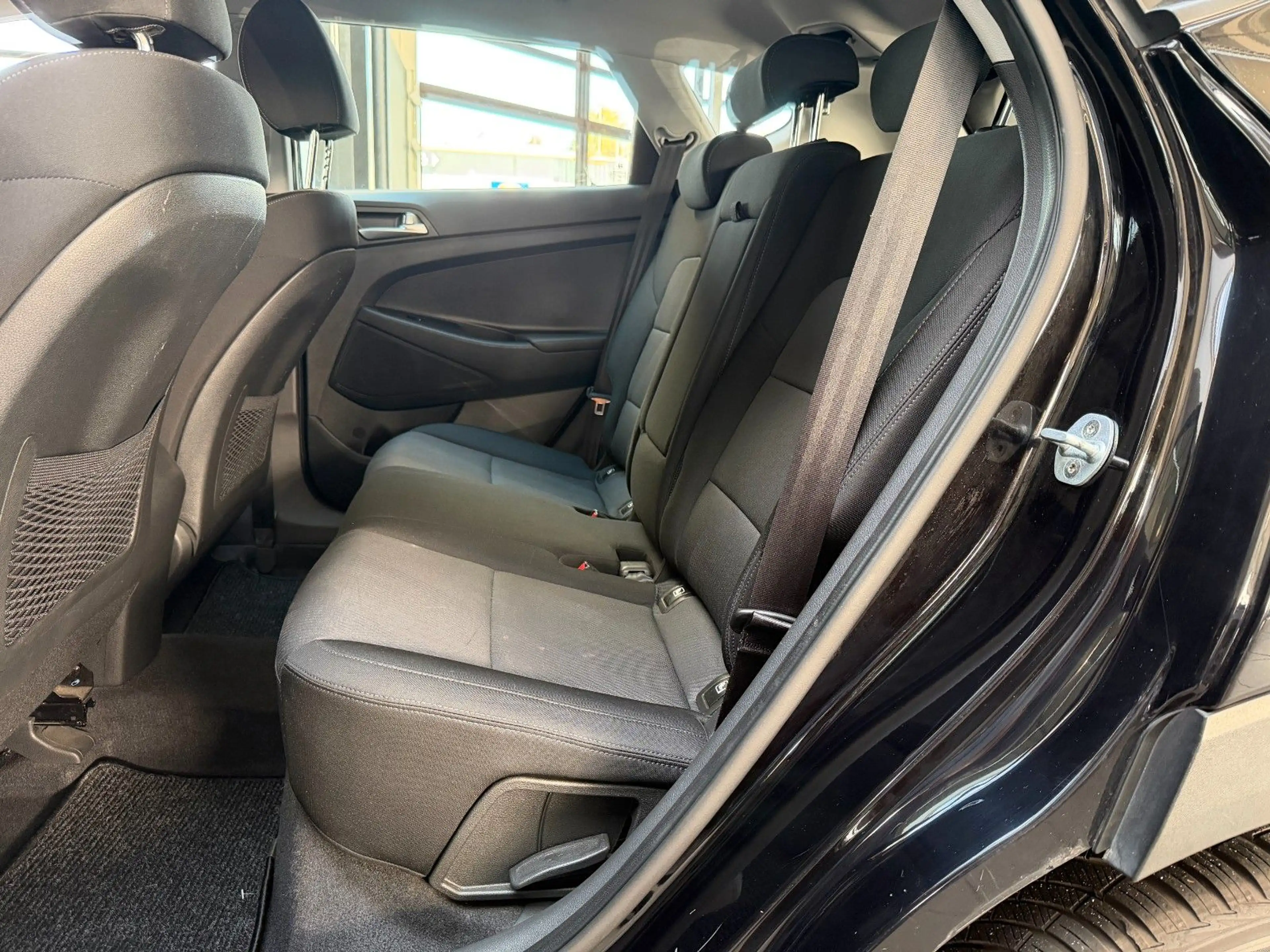 Hyundai TUCSON 1.6 T-GDI  Kamera, Klima, Garantie. — photo 14