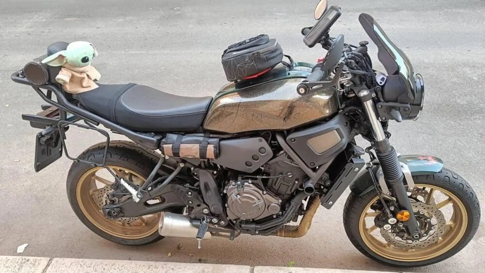 Yamaha XSR 700 Negro - 1