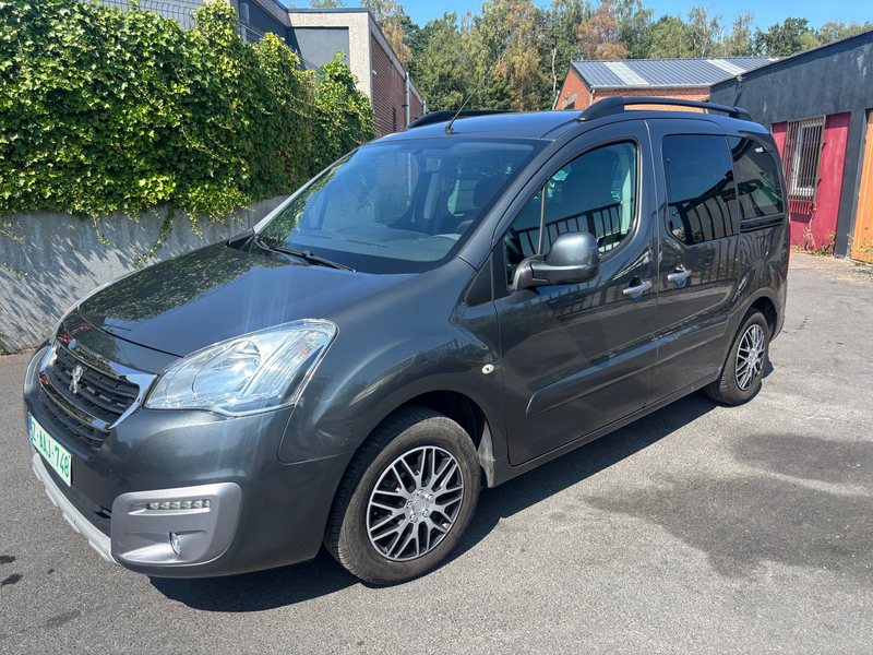 Peugeot Partner Partner Tepee 1.6 prête à immatriculer ! — photo 2