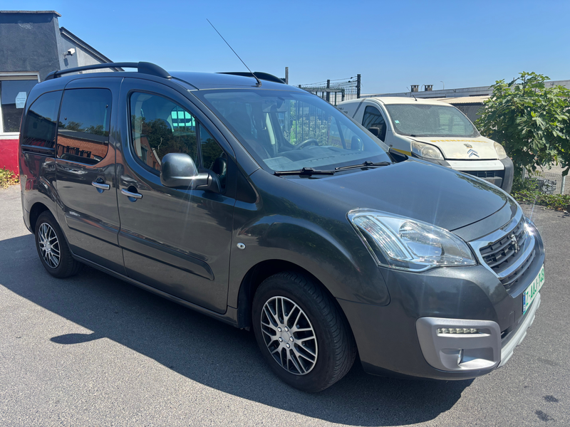 Peugeot Partner Partner Tepee 1.6 prête à immatriculer ! — photo 3