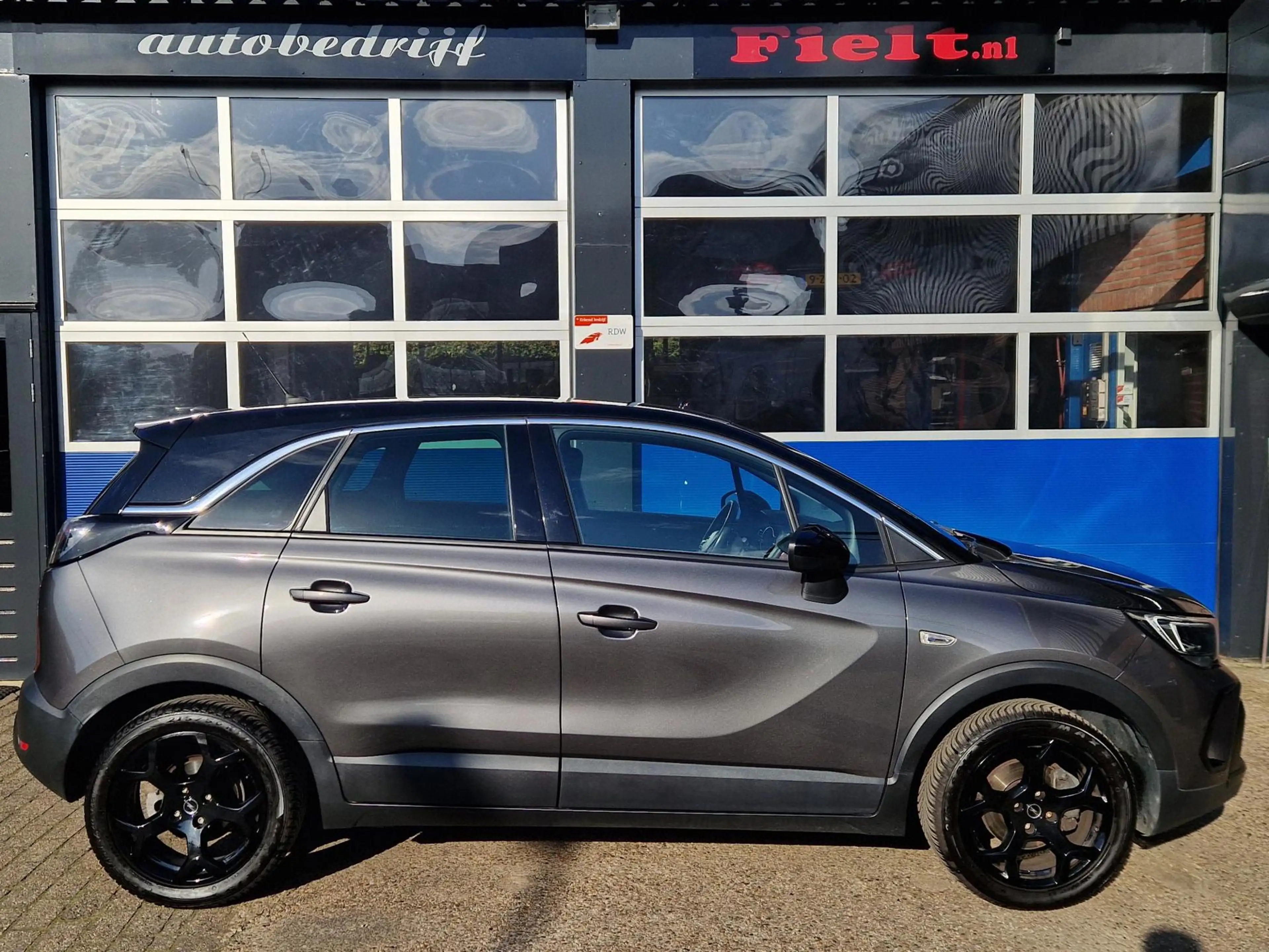 Opel Crossland 1.2 Turbo / Trekhaak / All season banden / Carplay — photo 6