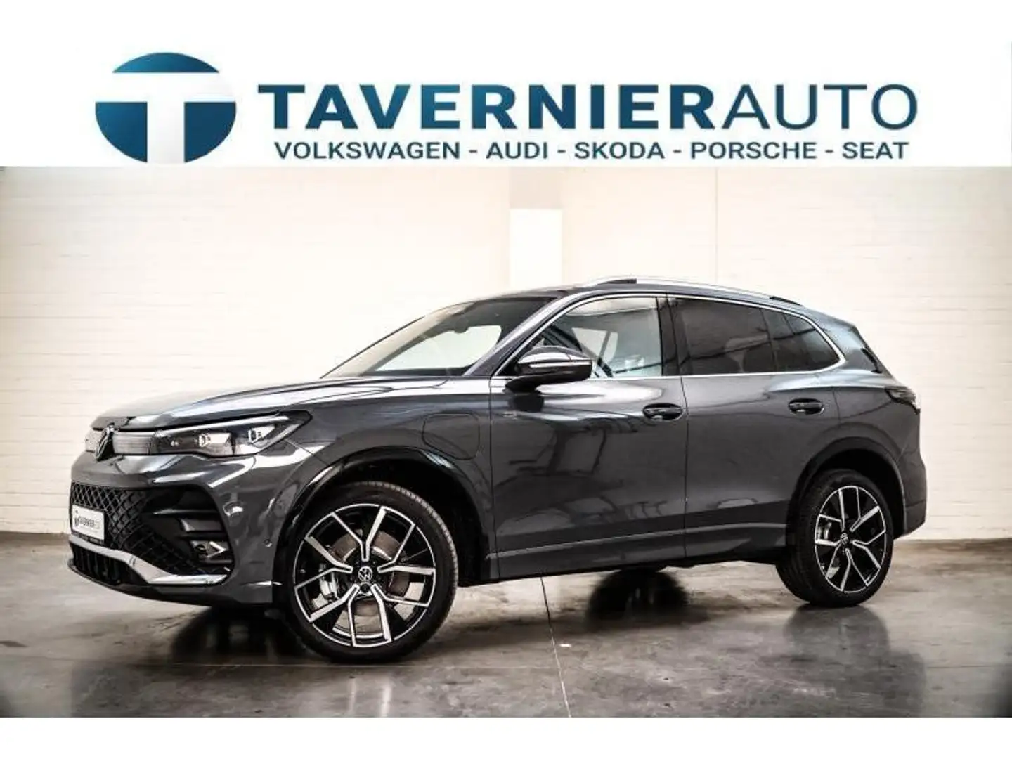 Volkswagen Tiguan R-Line 1.5 PHEV eHybrid DSG Gris - 1